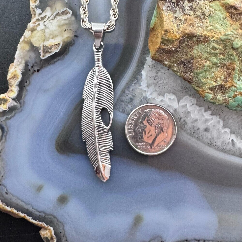 Sterling Silver Southwestern Style Feather Unisex Pendant - Picture 8 of 10
